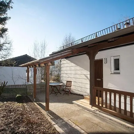 Gemuetliches Mit Grosser Suedwest-terrasse Vakantiehuis *
