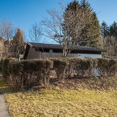 Gemuetliches Mit Grosser Suedwest-terrasse Vakantiehuis