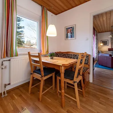 Gemuetliches Mit Grosser Suedwest-terrasse Vakantiehuis *