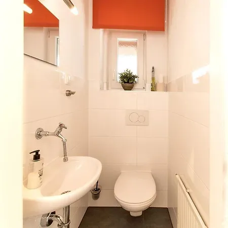 Vakantiehuis Gemuetliches Mit Grosser Suedwest-terrasse